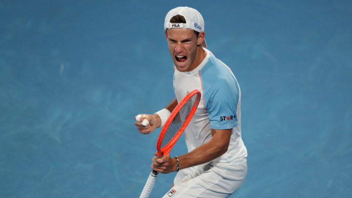 Enorme triunfo del Peque Schwartzman en Australia