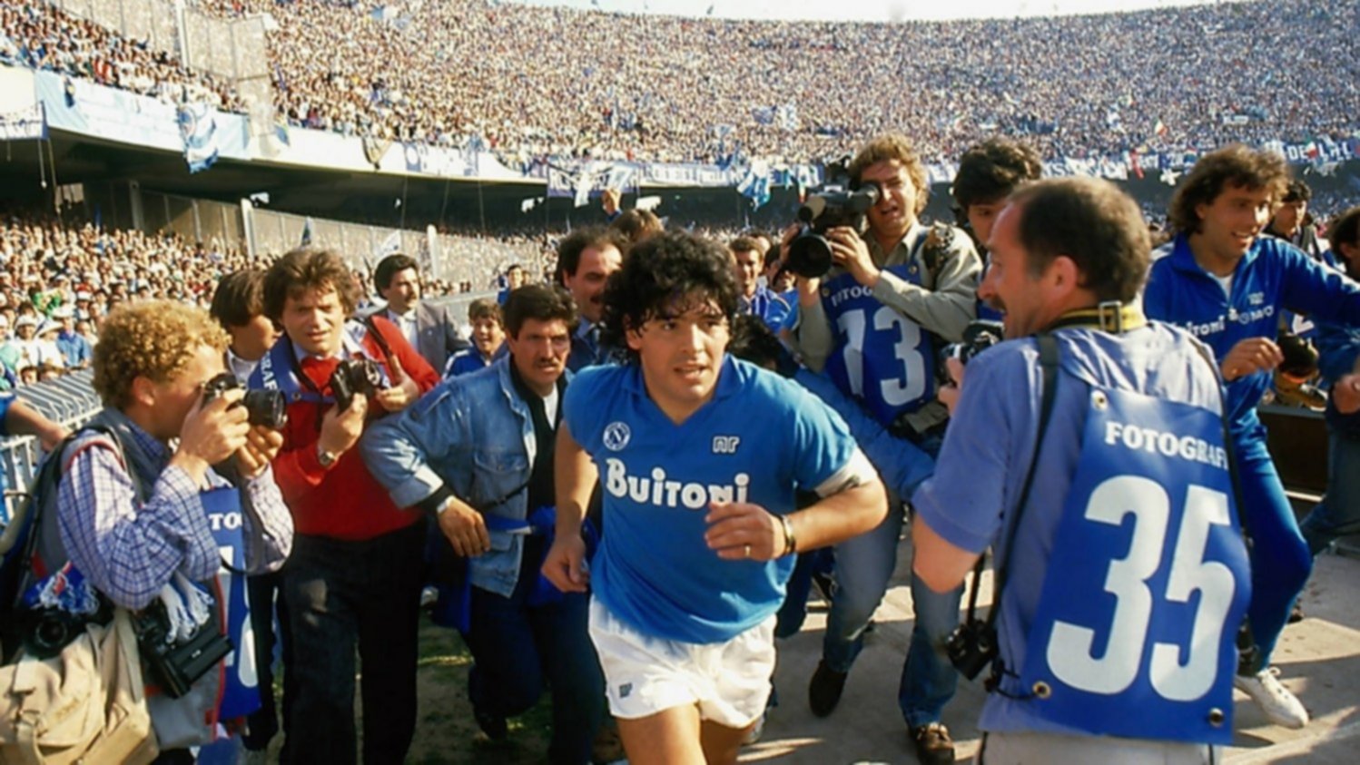 Diego Maradona brillando en Napoli.