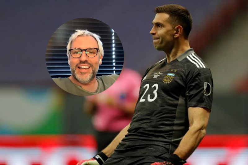 "Dibu Martínez está loco pero le funciona", Santiago Cañizares bancó al arquero argentino