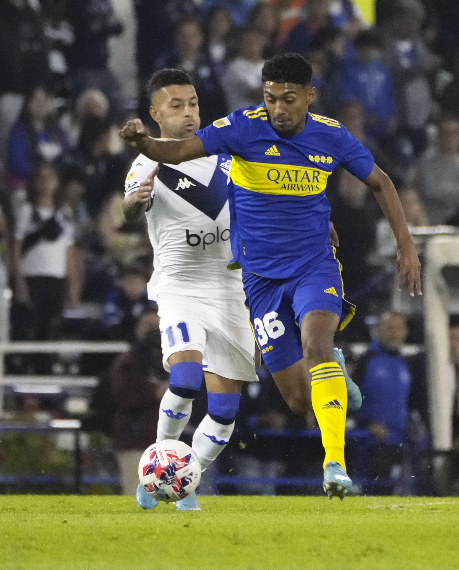 Boca repartió puntos con Vélez pero sigue prendido en la tabla