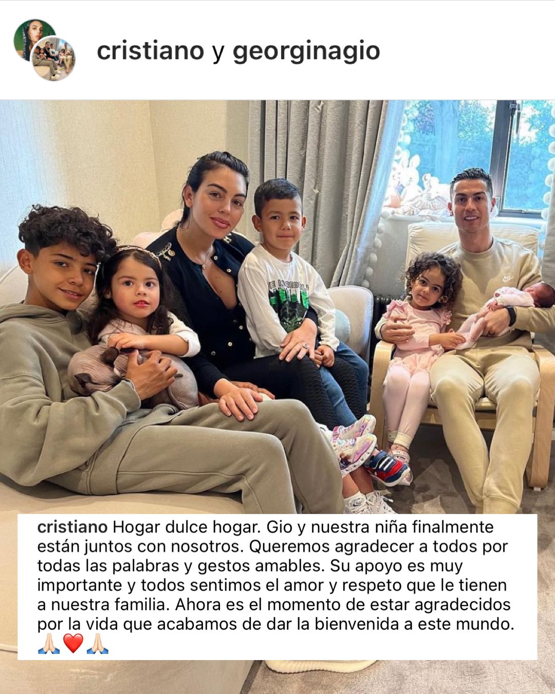 Cristiano Ronaldo junto a su familia