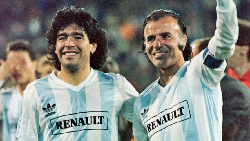 Carlos Menem se dio el gusto de jugar con la Selección Argentina