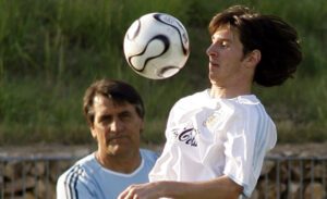 Hugo Tocalli cuestionó la ausencia de Messi en el Balón de Oro
