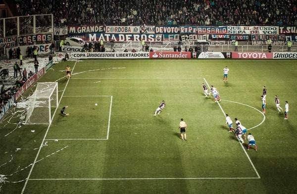 Ortigoza, de penal, le dio la única Libertadores a San Lorenzo