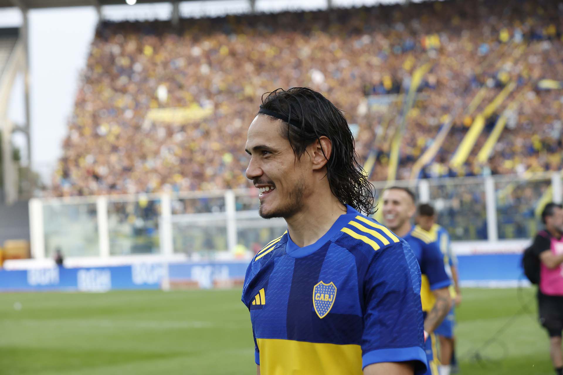 El actor y el futbolista de Boca, Edinson Cavani, estuvieron juntos en el club para promocionar el partido del Xeneize.