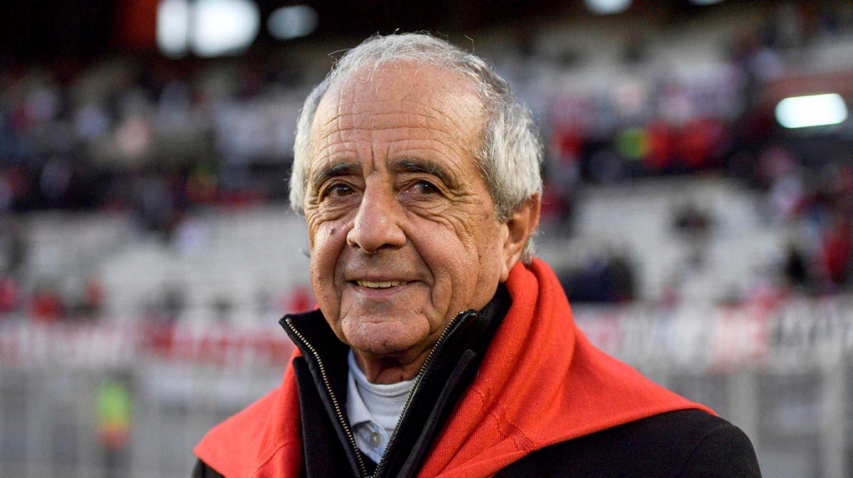 Rodolfo D'Onofrio, expresidente de River, tuvo un gran exabrupto cuando le preguntaron por las cargadas del descenso.