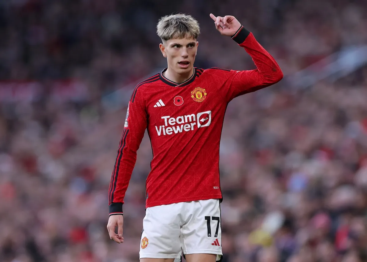 Empezó la Premier League, la primera división del fútbol inglés, y por supuesto que muchas miradas estarán en Alejandro Garnacho.