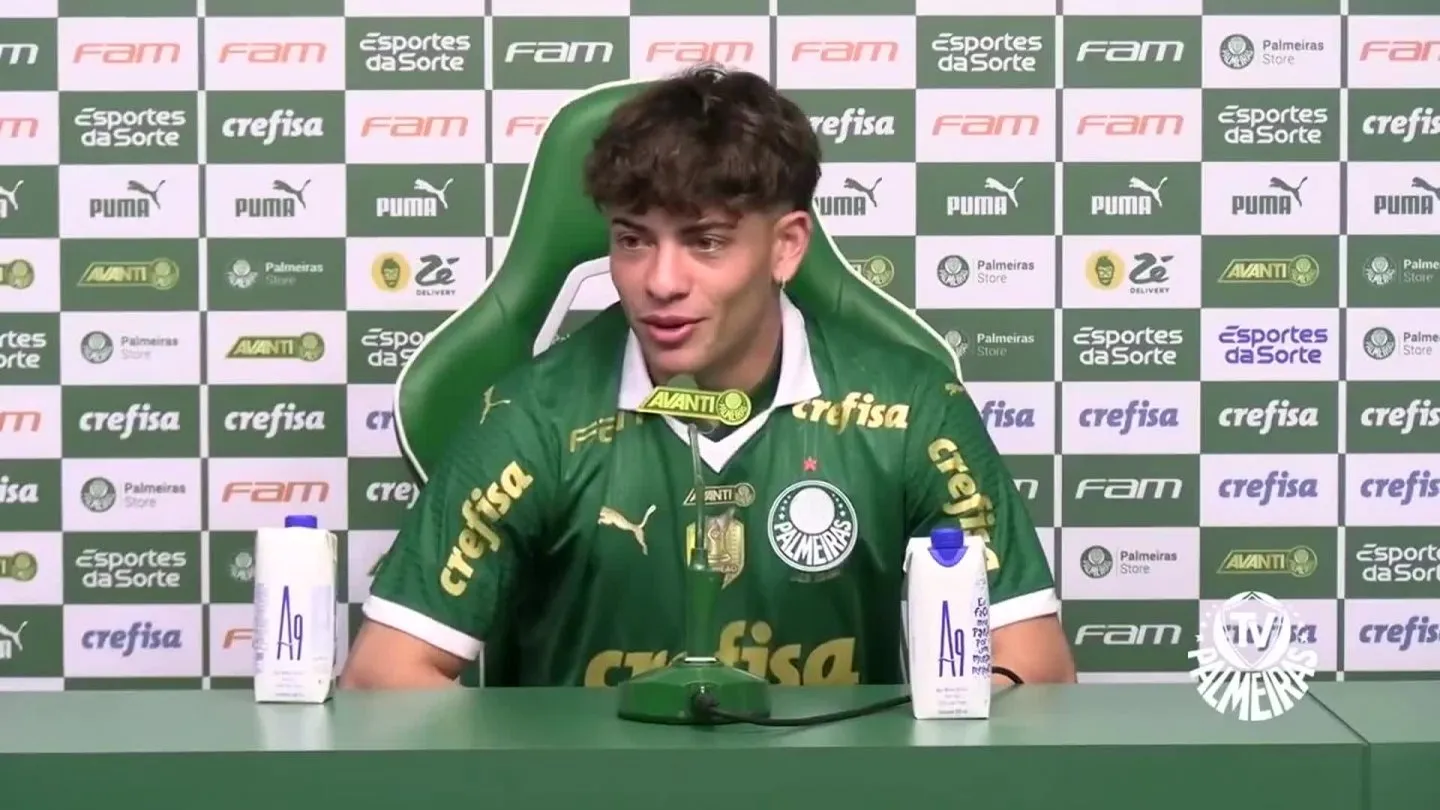 Agustín Giay: "La Selección es mi máximo sueño". El lateral argentino que la rompe en el Palmeiras no ocultó su ilusión con vestir la celeste y blanca.