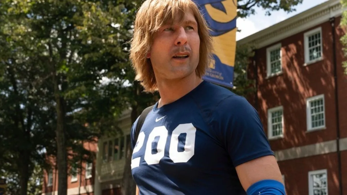 Chad Powers, la serie que combina deportes y comedia: es protagonizada por el actor Glen Powell y puede verse en las plataformas de streaming.