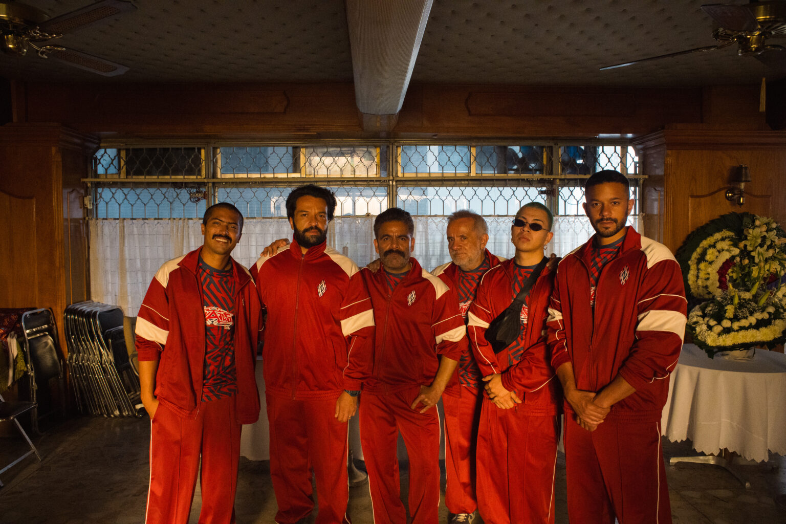 Dónde ver 90 MINUTOS, la nueva serie sobre la pasiones que despierta el fútbol